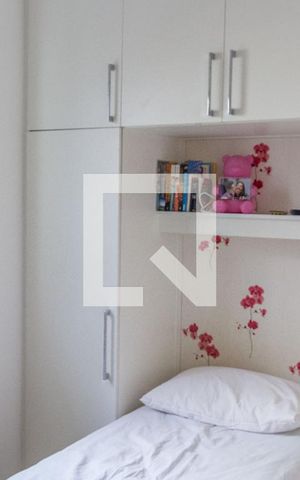 Casa à venda com 100m², 3 quartos e 2 vagasQuarto 2
