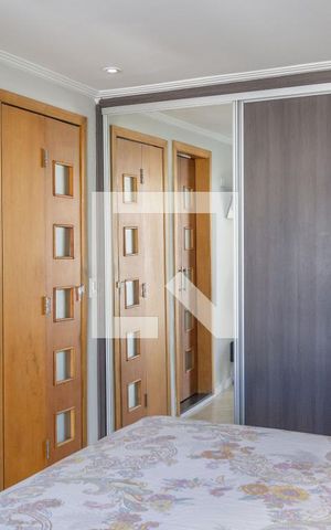 Casa à venda com 100m², 3 quartos e 2 vagasSuíte