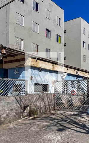 Apartamento à venda com 54m², 2 quartos e 1 vaga Apartamento à venda com 54m², 2 quartos e 1 vagaFachada e portaria