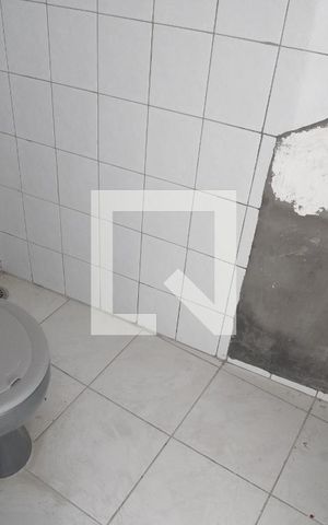 Casa para alugar com 100m², 2 quartos e 1 vagaBanheiro da Garagem