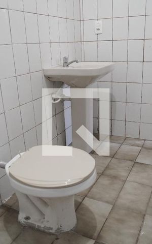 Casa para alugar com 100m², 2 quartos e 1 vagaBanheiro Social