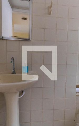 Apartamento à venda com 151m², 3 quartos e 1 vaga Apartamento à venda com 151m², 3 quartos e 1 vagaBanheiro 2