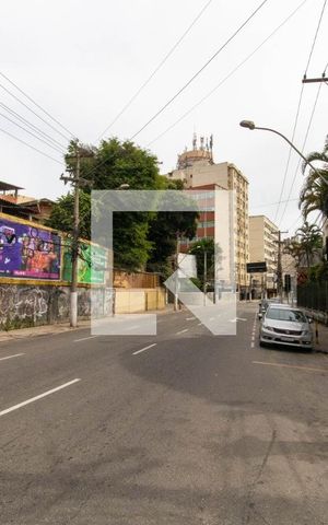 Apartamento à venda com 151m², 3 quartos e 1 vaga Apartamento à venda com 151m², 3 quartos e 1 vagaRua