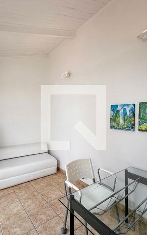 Casa para alugar com 110m², 2 quartos e 1 vagaSaleta Fundos