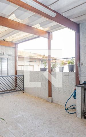 Casa à venda com 102m², 2 quartos e 1 vaga Casa à venda com 102m², 2 quartos e 1 vagaVaranda da Suíte 1