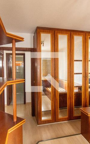 Apartamento para alugar com 246m², 3 quartos e 2 vagas Apartamento para alugar com 246m², 3 quartos e 2 vagasQuarto 2