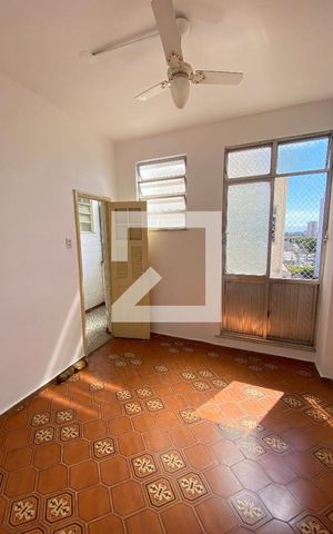 Apartamento para alugar com 62m², 3 quartos e sem vaga Apartamento para alugar com 62m², 3 quartos e sem vagaQuarto de Serviço