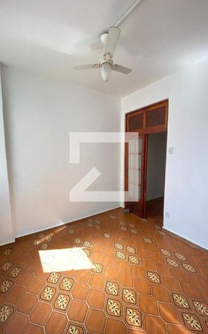 Apartamento para alugar com 62m², 3 quartos e sem vaga Apartamento para alugar com 62m², 3 quartos e sem vagaQuarto de Serviço