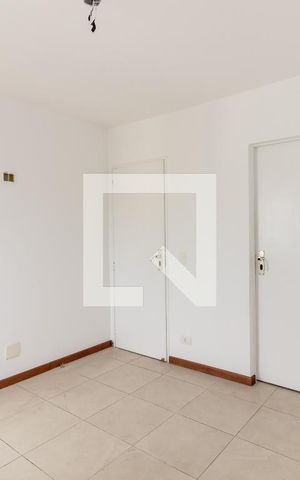 Apartamento à venda com 167m², 3 quartos e 3 vagas Apartamento à venda com 167m², 3 quartos e 3 vagasQuarto 1