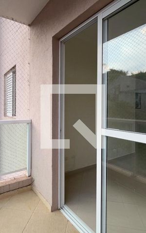 Apartamento à venda com 75m², 3 quartos e 2 vagas Apartamento à venda com 75m², 3 quartos e 2 vagasVaranda
