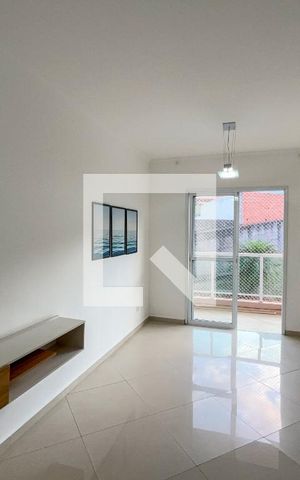 Apartamento à venda com 75m², 3 quartos e 2 vagas Apartamento à venda com 75m², 3 quartos e 2 vagasSala