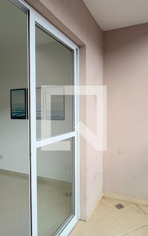 Apartamento à venda com 75m², 3 quartos e 2 vagas Apartamento à venda com 75m², 3 quartos e 2 vagasVaranda