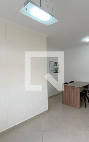 Apartamento à venda com 75m², 3 quartos e 2 vagas Apartamento à venda com 75m², 3 quartos e 2 vagasSala
