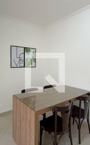 Apartamento à venda com 75m², 3 quartos e 2 vagas Apartamento à venda com 75m², 3 quartos e 2 vagasSala de Jantar