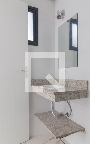 Studio para alugar com 28m², 1 quarto e sem vaga Studio para alugar com 28m², 1 quarto e sem vagaBanheiro