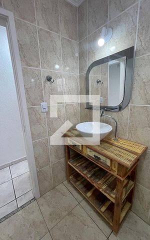 Studio para alugar com 17m², 1 quarto e sem vaga Studio para alugar com 17m², 1 quarto e sem vagaBanheiro
