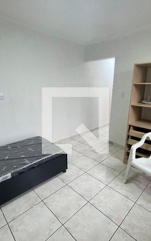 Studio para alugar com 17m², 1 quarto e sem vaga Studio para alugar com 17m², 1 quarto e sem vagaKitnet