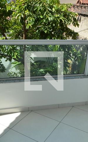Casa de condomínio à venda com 200m², 2 quartos e 5 vagasVaranda - Apto 2