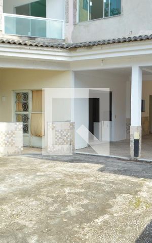 Casa de condomínio à venda com 200m², 2 quartos e 5 vagasGaragem 