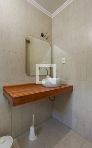 Apartamento para alugar com 40m², 1 quarto e sem vaga Apartamento para alugar com 40m², 1 quarto e sem vagaBanheiro