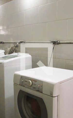 Apartamento para alugar com 34m², 1 quarto e sem vagaÁrea Comum - Lavanderia