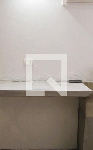 Apartamento para alugar com 34m², 1 quarto e sem vagaÁrea de Serviço com quintal