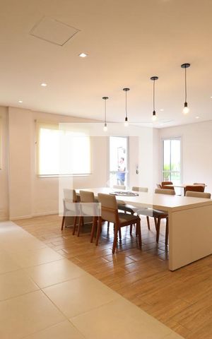 Apartamento à venda com 37m², 2 quartos e sem vagaÁrea comum - Salão de festas