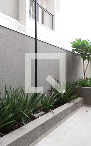 Apartamento à venda com 37m², 2 quartos e sem vagaÁrea comum