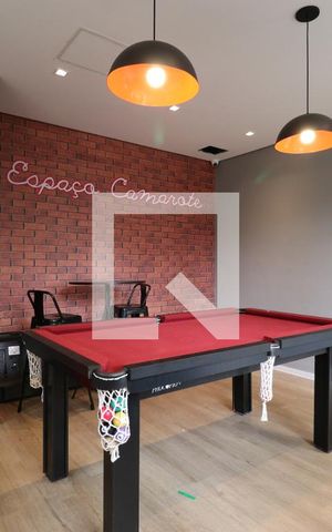 Apartamento à venda com 37m², 2 quartos e sem vagaÁrea comum