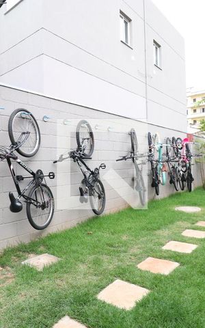 Apartamento à venda com 37m², 2 quartos e sem vagaÁrea comum