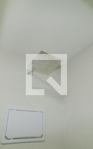 Apartamento para alugar com 29m², 1 quarto e sem vaga Apartamento para alugar com 29m², 1 quarto e sem vagaBanheiro
