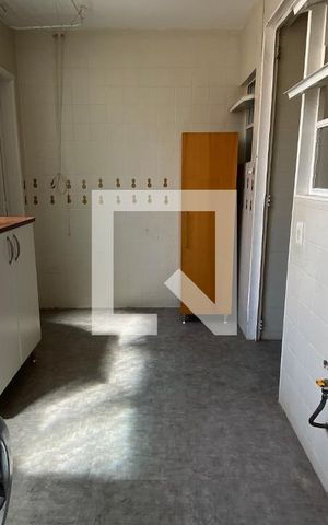 Apartamento à venda com 110m², 3 quartos e 1 vaga Apartamento à venda com 110m², 3 quartos e 1 vagaÁrea de Serviço
