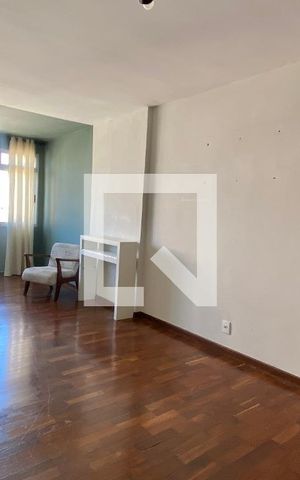 Apartamento à venda com 110m², 3 quartos e 1 vaga Apartamento à venda com 110m², 3 quartos e 1 vagaSala