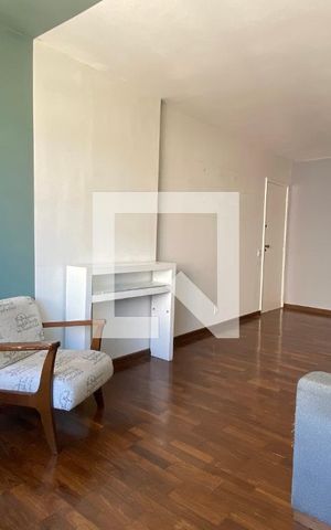Apartamento à venda com 110m², 3 quartos e 1 vaga Apartamento à venda com 110m², 3 quartos e 1 vagaSala