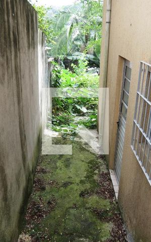 Casa à venda com 160m², 3 quartos e 1 vagaCômodo Parte de Baixo