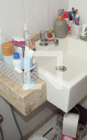 Apartamento à venda com 58m², 2 quartos e 1 vagaBanheiro