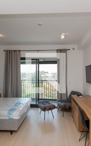 Studio à venda com 28m², 1 quarto e sem vaga Studio à venda com 28m², 1 quarto e sem vagaStudio
