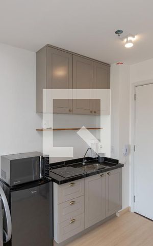Studio à venda com 28m², 1 quarto e sem vaga Studio à venda com 28m², 1 quarto e sem vagaStudio