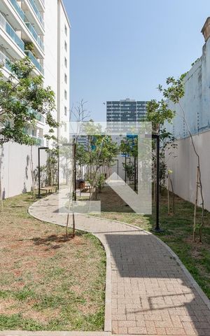 Studio à venda com 28m², 1 quarto e sem vaga Studio à venda com 28m², 1 quarto e sem vagaÁrea Comum