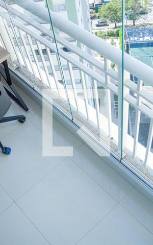 Apartamento à venda com 94m², 2 quartos e 2 vagas Apartamento à venda com 94m², 2 quartos e 2 vagasEscritório