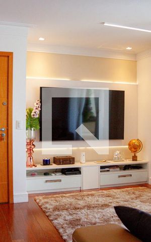 Apartamento à venda com 94m², 2 quartos e 2 vagas Apartamento à venda com 94m², 2 quartos e 2 vagasSala