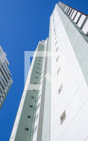 Apartamento à venda com 94m², 2 quartos e 2 vagas Apartamento à venda com 94m², 2 quartos e 2 vagasFachada