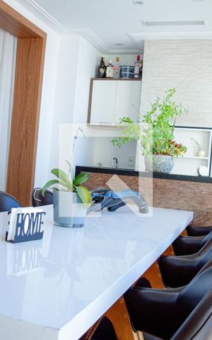 Apartamento à venda com 94m², 2 quartos e 2 vagas Apartamento à venda com 94m², 2 quartos e 2 vagasVaranda gourmet