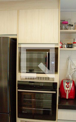 Apartamento à venda com 94m², 2 quartos e 2 vagas Apartamento à venda com 94m², 2 quartos e 2 vagasCozinha