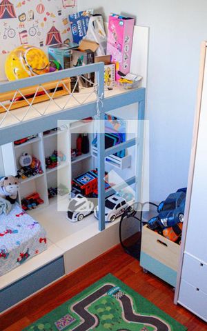 Apartamento à venda com 94m², 2 quartos e 2 vagas Apartamento à venda com 94m², 2 quartos e 2 vagasQuarto