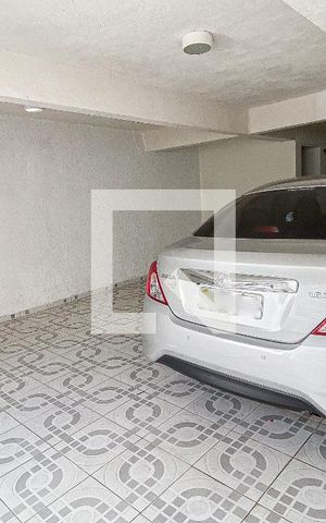Casa à venda com 246m², 3 quartos e 4 vagas Casa à venda com 246m², 3 quartos e 4 vagasGaragem - Quintal