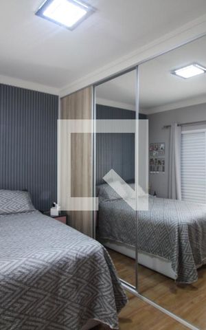 Casa à venda com 175m², 3 quartos e 4 vagasSuíte 2