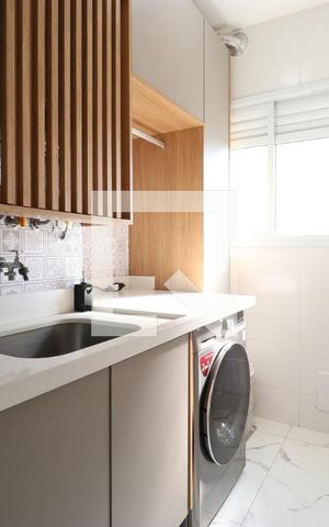Apartamento à venda com 80m², 2 quartos e 2 vagasÁrea de Serviço