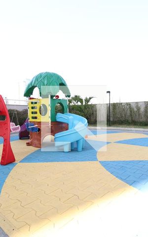 Apartamento à venda com 80m², 2 quartos e 2 vagasÁrea comum - Playground