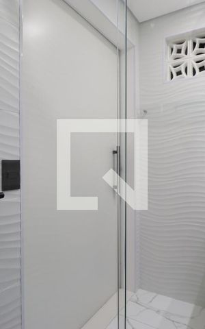Apartamento à venda com 80m², 2 quartos e 2 vagasBanheiro 2